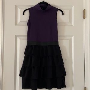 XS sleeveless ruffled dress